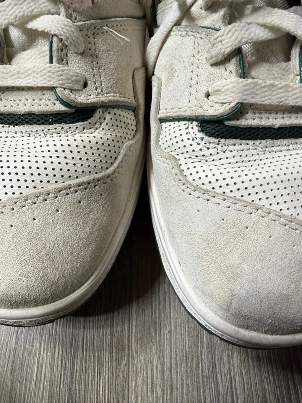 New Balance 650 High Top Size 10 White Green Suede Retro Dad Shoe Basketball NB - Picture 11 of 16